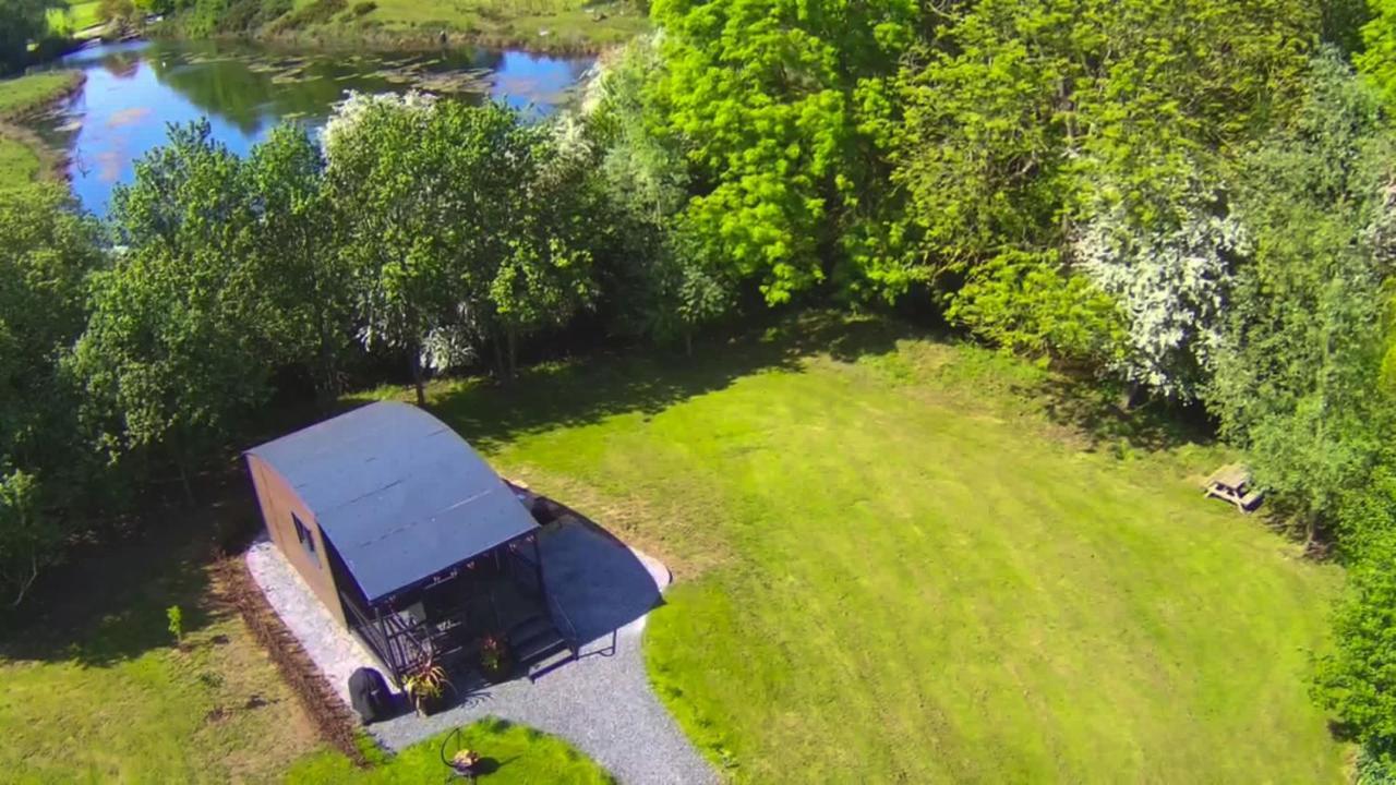 Peppercorn Pod At Beck House Glamping Salmonby Exterior foto
