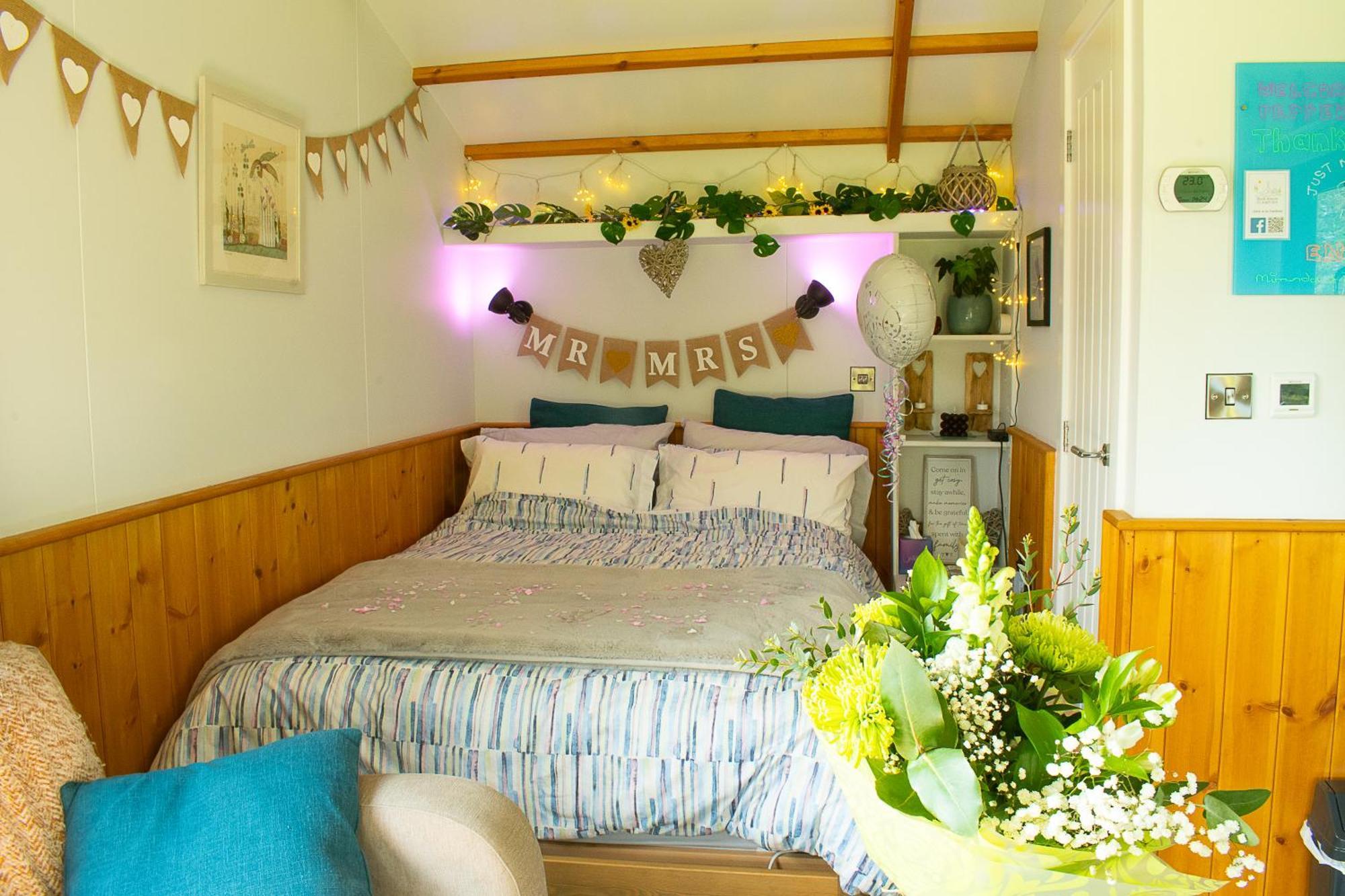 Peppercorn Pod At Beck House Glamping Salmonby Exterior foto
