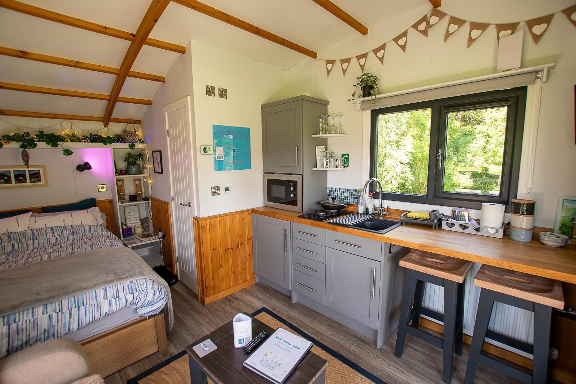 Peppercorn Pod At Beck House Glamping Salmonby Exterior foto