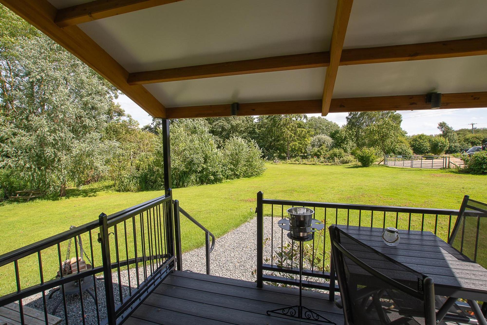 Peppercorn Pod At Beck House Glamping Salmonby Exterior foto