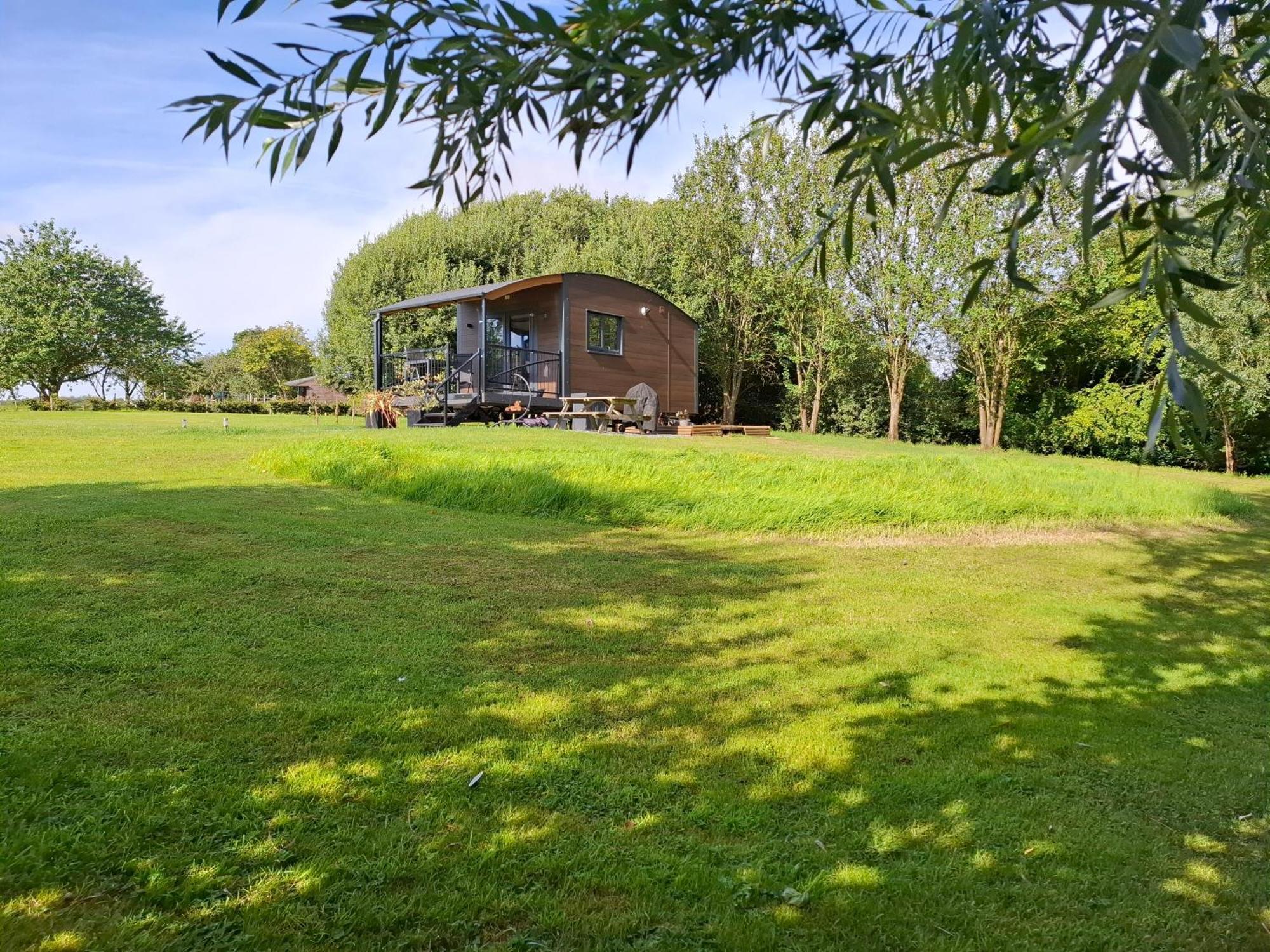 Peppercorn Pod At Beck House Glamping Salmonby Exterior foto