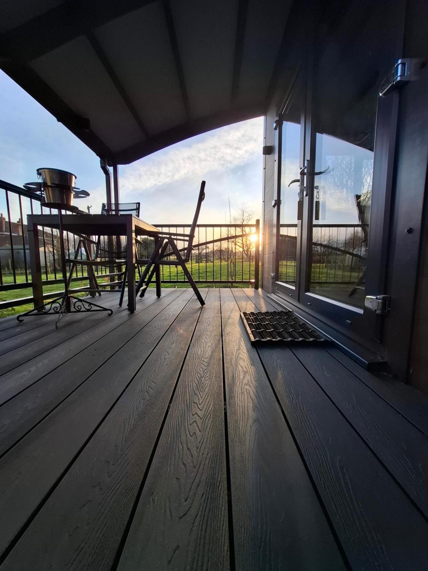 Peppercorn Pod At Beck House Glamping Salmonby Exterior foto