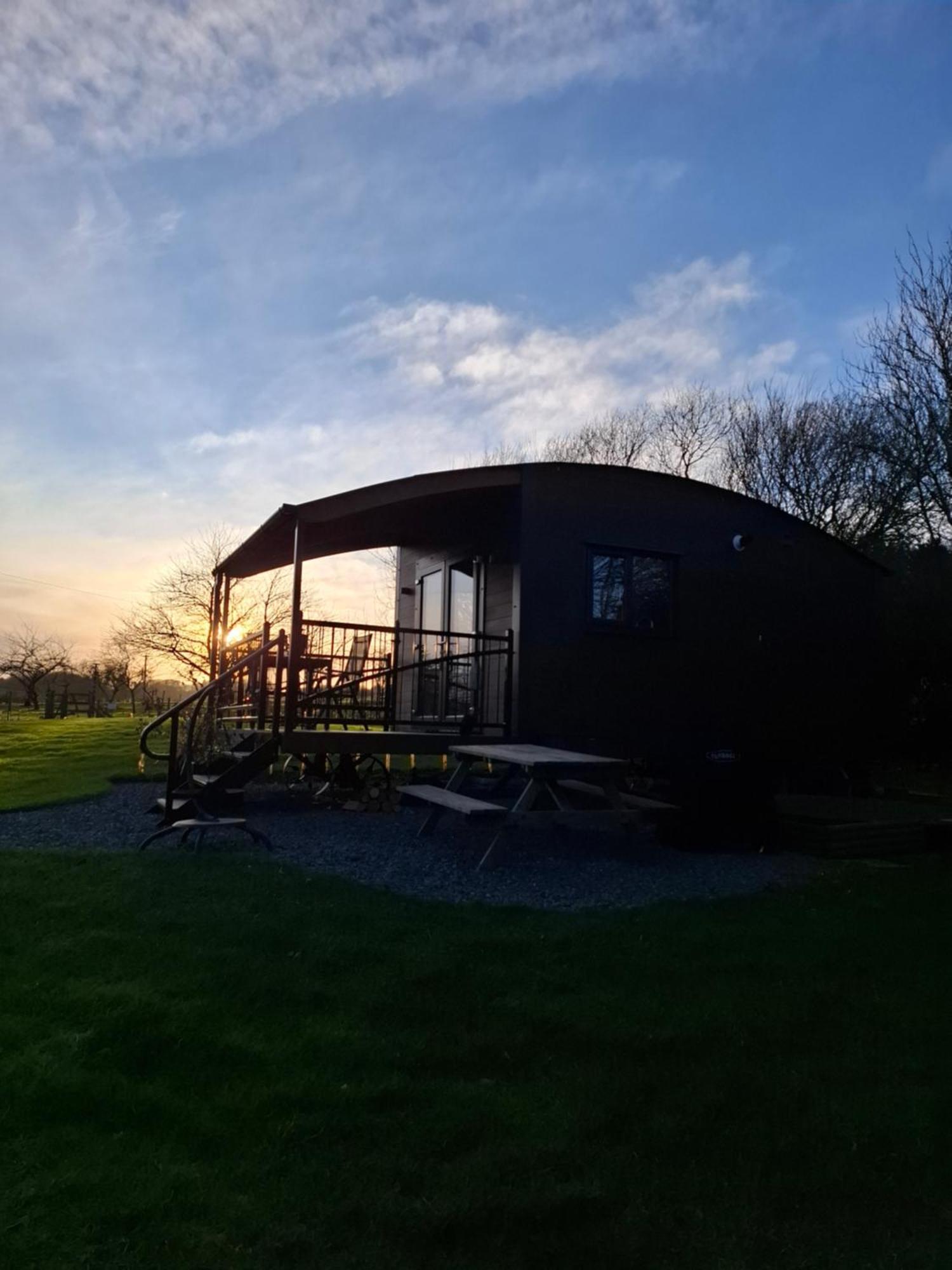 Peppercorn Pod At Beck House Glamping Salmonby Exterior foto